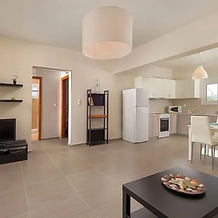 Hotel Gennadi Serenity House -beachfront With Pool 4*