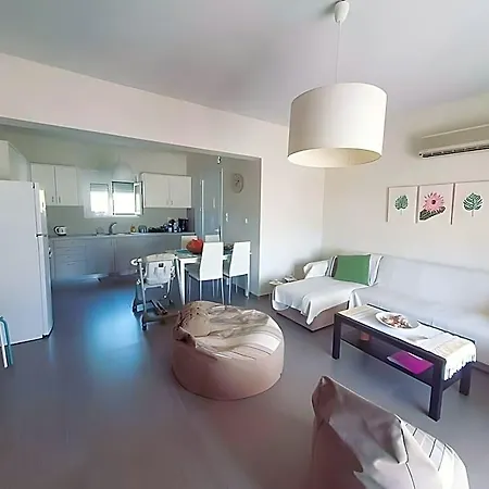 Hotel Gennadi Serenity House -beachfront With Pool 4*