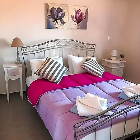 Gennadi Serenity House -beachfront With Pool Hotel 4*