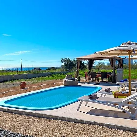 Gennadi Serenity House -beachfront With Pool Istrios