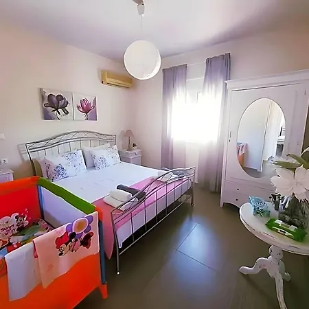 Hotel Gennadi Serenity House -beachfront With Pool